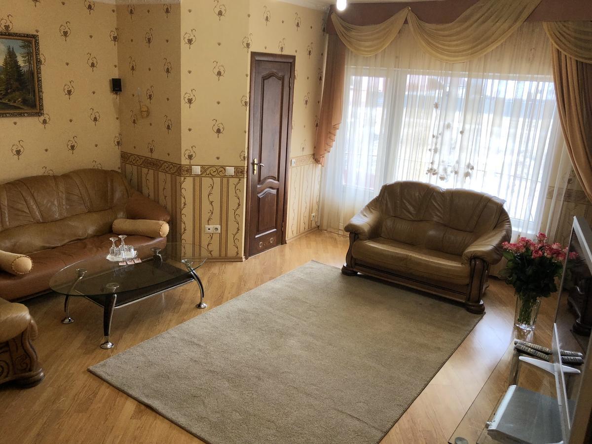 Gusarskiy Hotel&Apartment Kiev Bagian luar foto